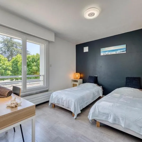 COLIVING - Oceana Bedroom - Convenient & Near CERN, hotel in Saint-Genis-Pouilly