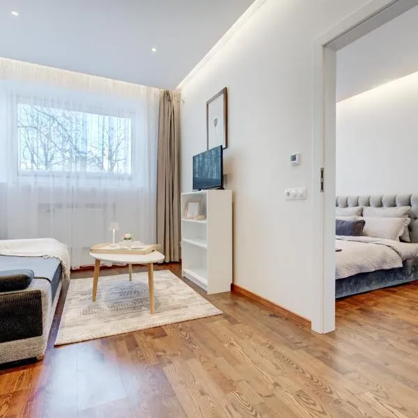 Modern Apartment near Old Town & River in City Center, viešbutis Vilniuje