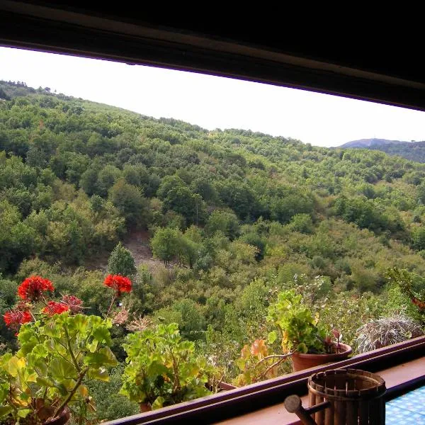 Chalet Su Foxile, hotel i Aritzo