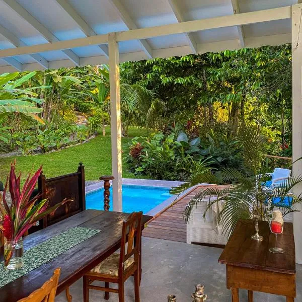 Colina Secreta - Glamping and Villas, hótel í Puerto Viejo