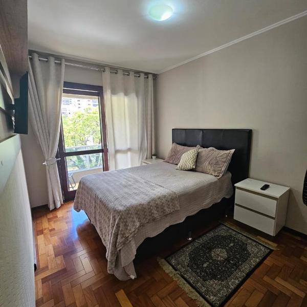 Aconchegante, amplo e central - Foto 2