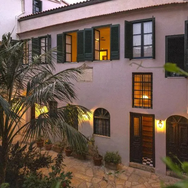 Sundial Lodge, готель у Ханьї