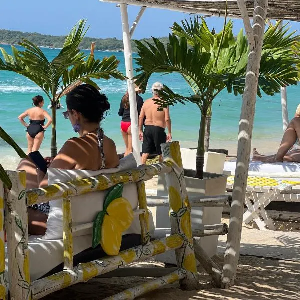 Mio Mio Beach, hotell i Barú