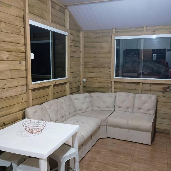 Casa de praia em meio a natureza