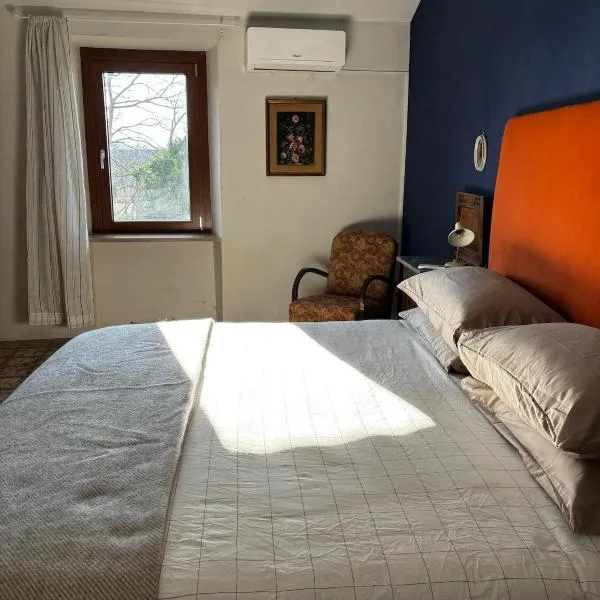 Villa Lorenzo, hotel u gradu 'Mombello Monferrato'