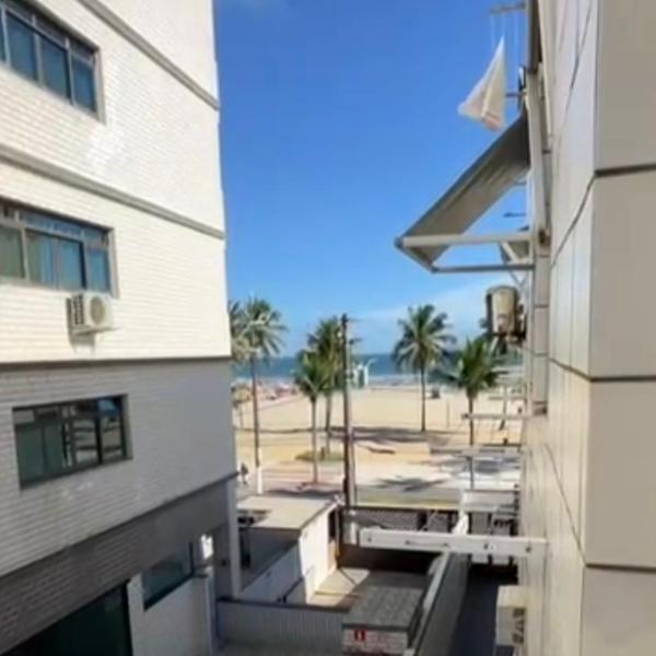 Flat pé na areia Boqueirão Canto do Forte