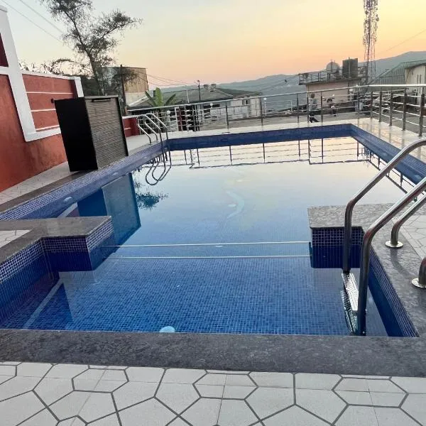 Hotel Soham Retreat，馬哈巴萊斯赫瓦爾的飯店