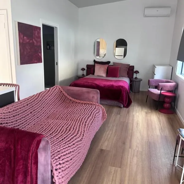 Cherrie Studio Guest House & Court yard, hotel v mestu Brisbane