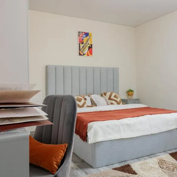 Квартира возле медицинских центров в центре Астаны, Hotel in Astana