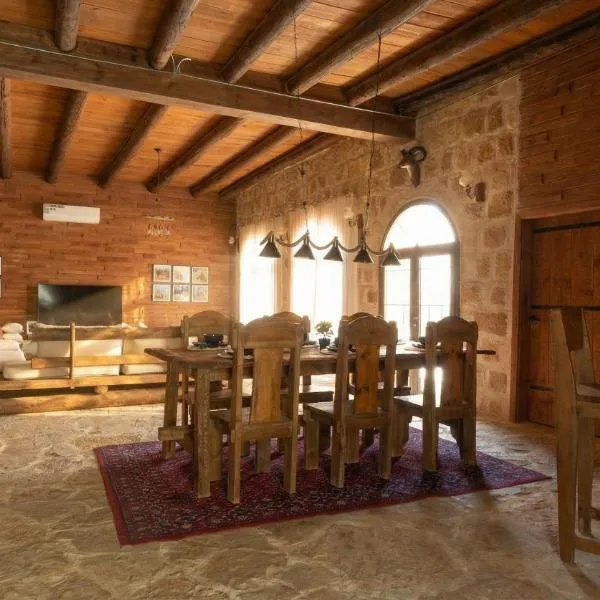 Golden Heights Resort, hotel em Al Ḩanī