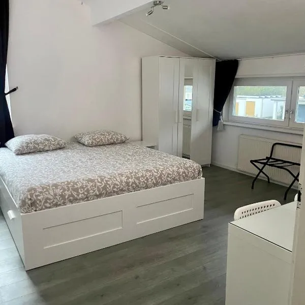 De Keizersmantel，Son的飯店