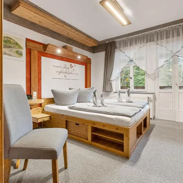 Pension Schrammsteinbaude, Hotel in Bad Schandau