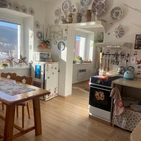 Luxusný apartmán u Loly: Polomka şehrinde bir otel