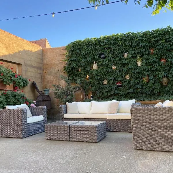 Can Genis Turismo Rural โรงแรมในเปราลาดา