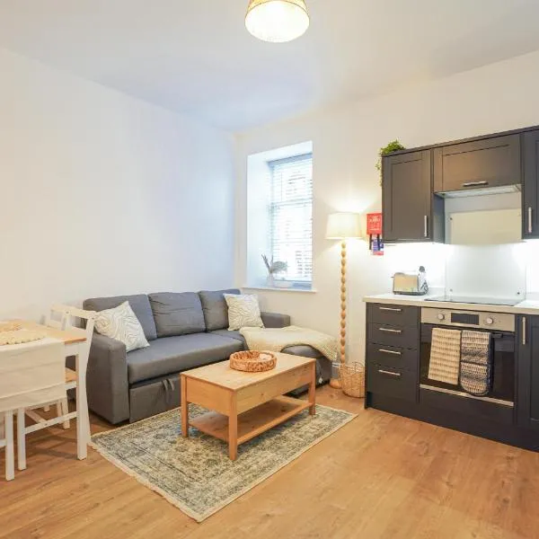 Apt 1 Armatage Flats, Eyemouth, hotel in Eyemouth