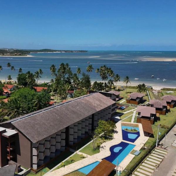Beachfront Resort Flat - Carneiros Beach