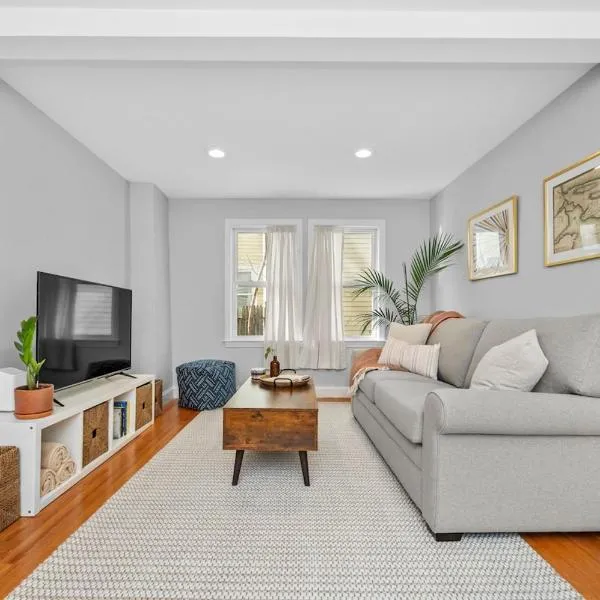 Boston Condo With FREE Parking, hotel en Boston