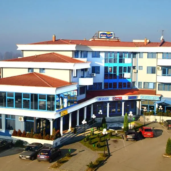 Hotel Split, hotel v mestu Usora