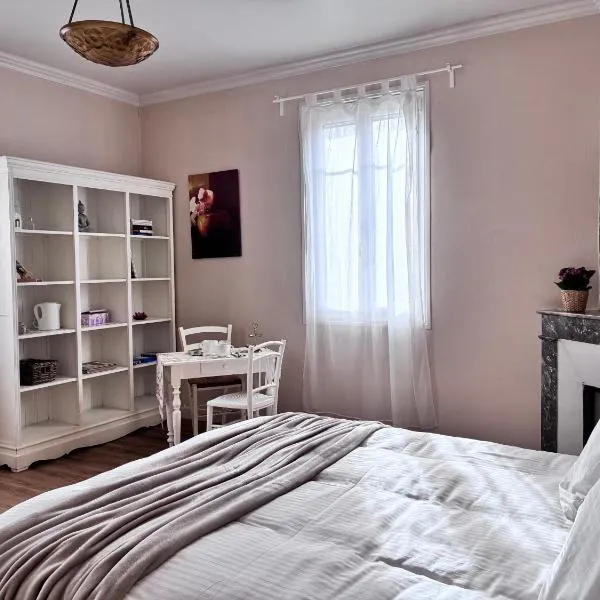 La parenthèse, hotel v destinaci Habas