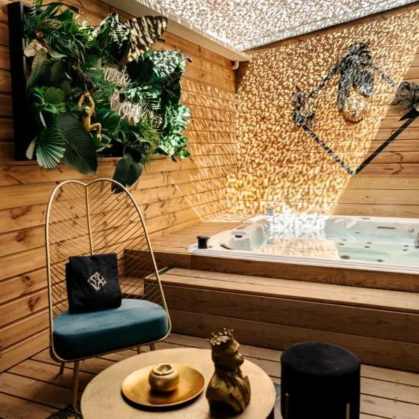 Sxcape ROOM, hotel in Aigues-Mortes