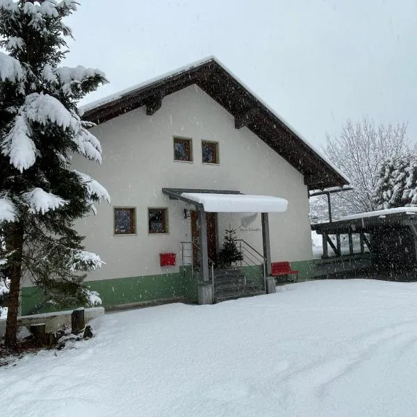 Haus Silverfern, ξενοδοχείο σε Förolach