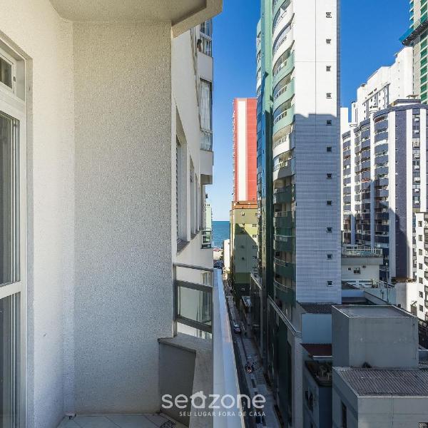 Apto 2 qts a 250m da praia no centro SDC0601