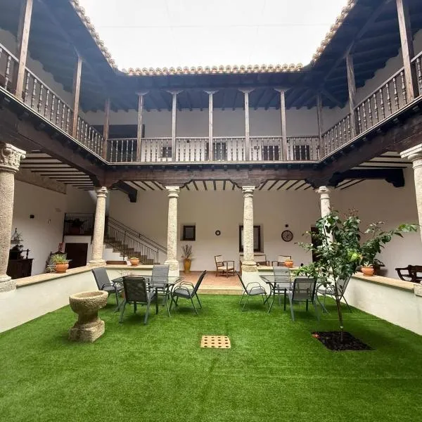 La Casa de la botica -Casa Rural El Romeral de Toledo, hotel en Romeral