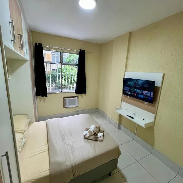 No coração de Icaraí, a uma quadra da praia!, hotel v mestu Niterói