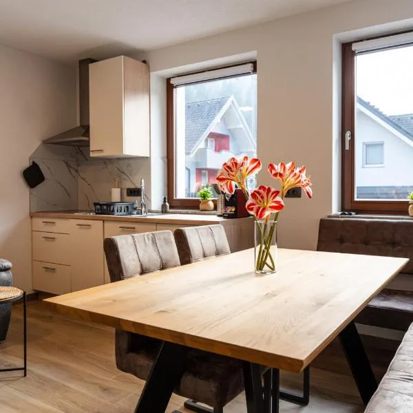 Vila Hrastnica, Hotel in Škofja Loka