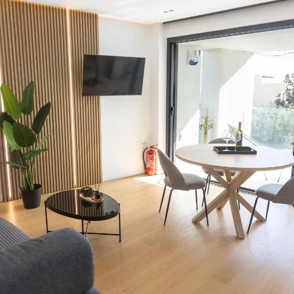 The L Smart Suite - Premium & Minimal, hotel u gradu Jerapetra