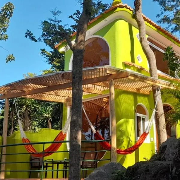 Casa Amatea, naturaleza y silencio en el lago Atitlàn, Hotel in Santiago Atitlán