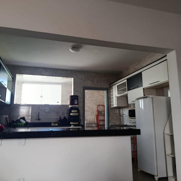 Apartamento em Itapuã Cond Vila dos Coqueiros