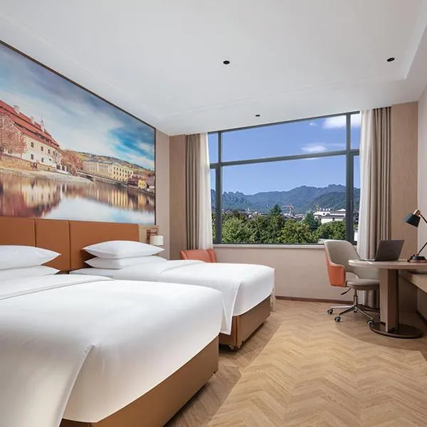 Vienna International Hotel Zhangjiajie Core National Forest Park -Free delivery to the East Gate once, self-service washing machine with drying, luggage storage, hotel em Zhangjiajie