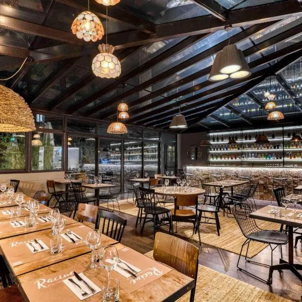 Mercure Pont d’Avignon Centre، فندق في أفينيون