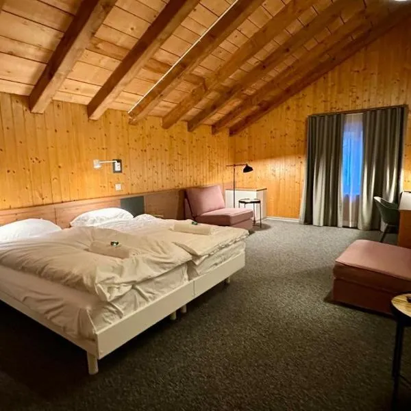 Hotel du Cheval Blanc、ノドスのホテル