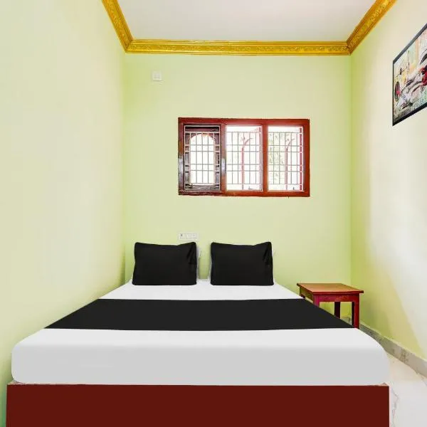 Hotel O V Guest In, hotell i Guntūr