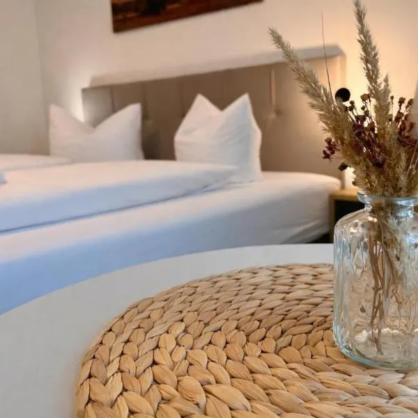 DH Hotel Deutsches Haus Mittweida - Ihr digitales Hotel, hotel en Mittweida