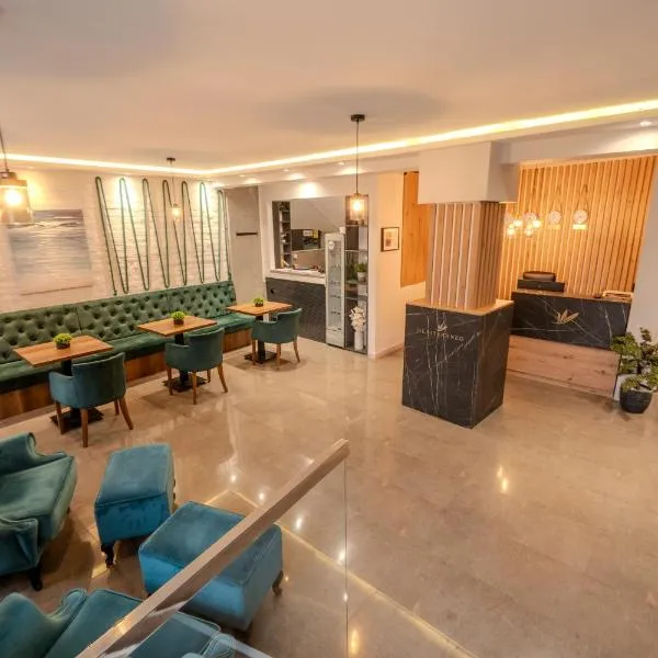 Garni Hotel Mediteraneo, hotel em Novi Sad