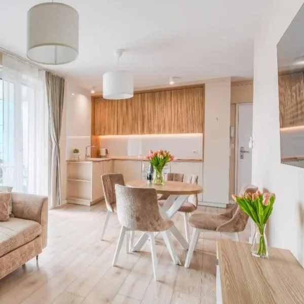 Cicha Przystań Apartamenty WhiteBlue sauna&fitness&parking, hotel in Kołobrzeg