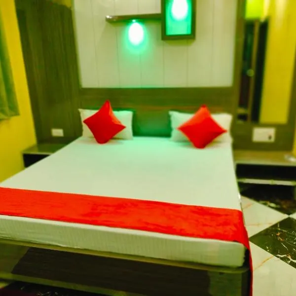 Hotel Rinkesh Grand, ξενοδοχείο σε Aurangābād