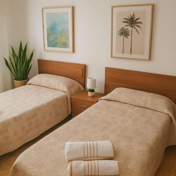 Pensión El Chalet, khách sạn ở Torrejoncillo del Rey