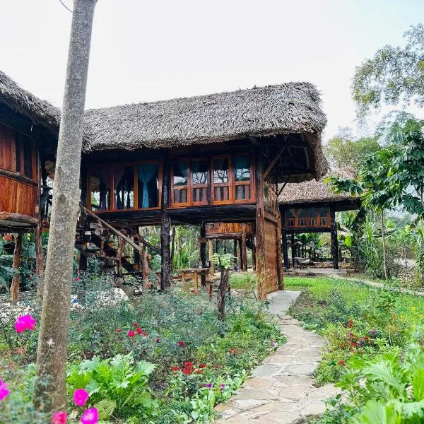Xoi Farmstay - A Home Farm in Lam Thuong valley - North Vietnam, hotel din Lung Co (1)