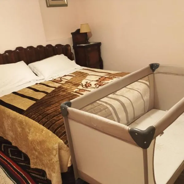 Linda's Retreat B&B, hotel em Fiano Romano