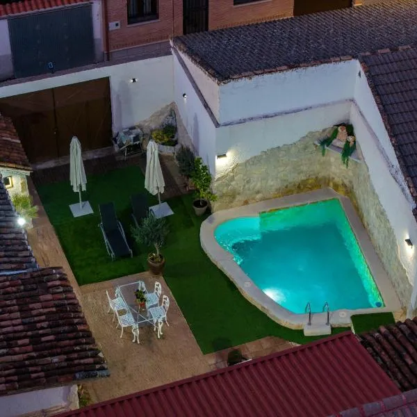 Casa Los Templarios, Puy du fou Toledo, hotell i Burujón