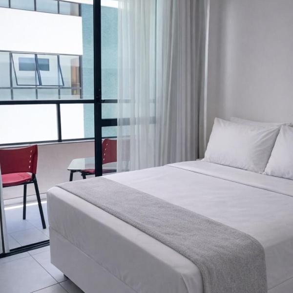 Premium Flat in Rio Vermelho with Maid Included