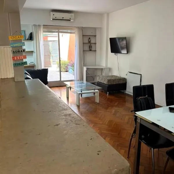 Departamento en Martinez a 100 metros de la plaza, Hotel in Martínez