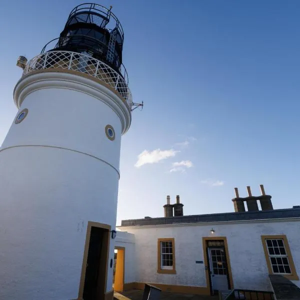 Principal Keeper's Cottage at Sumburgh Lighthouse, Shetland Islands, hotel sa Sumburgh