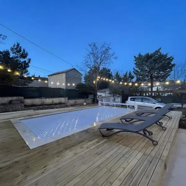 Villa Rubia Studio Mezzanine、Fabrezanのホテル