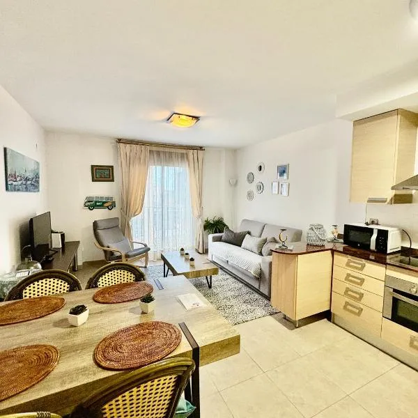 El Rincón Azul Benicasim centro: Benicassim'de bir otel