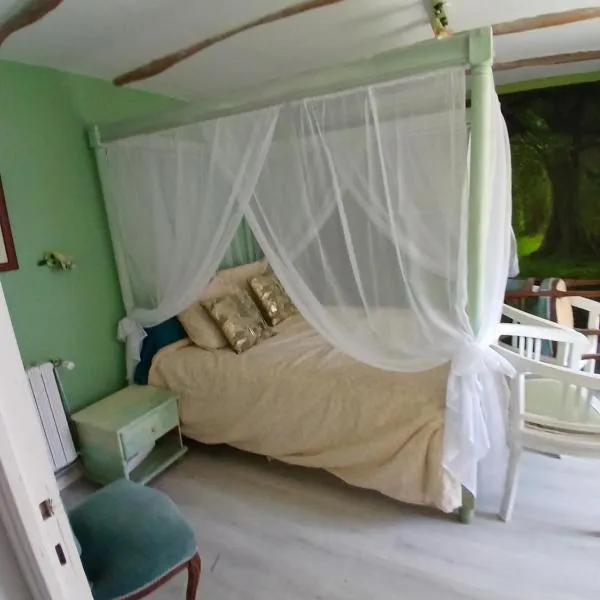 suite nature huelgoat, hotel di Bannalec
